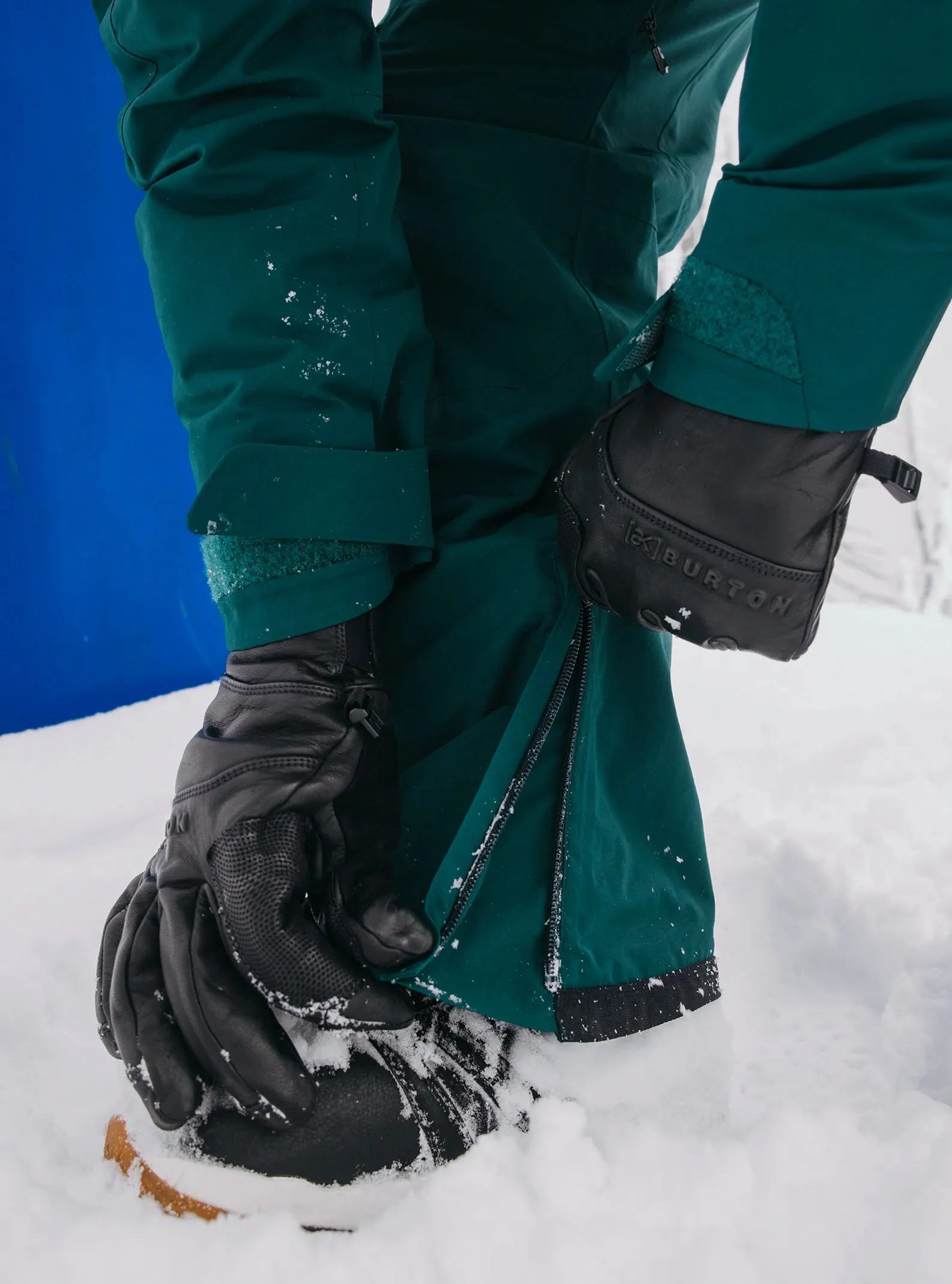 Burton [ak] Summit GORE-TEX Insulated Pants Womens 2025 Deep Emerald