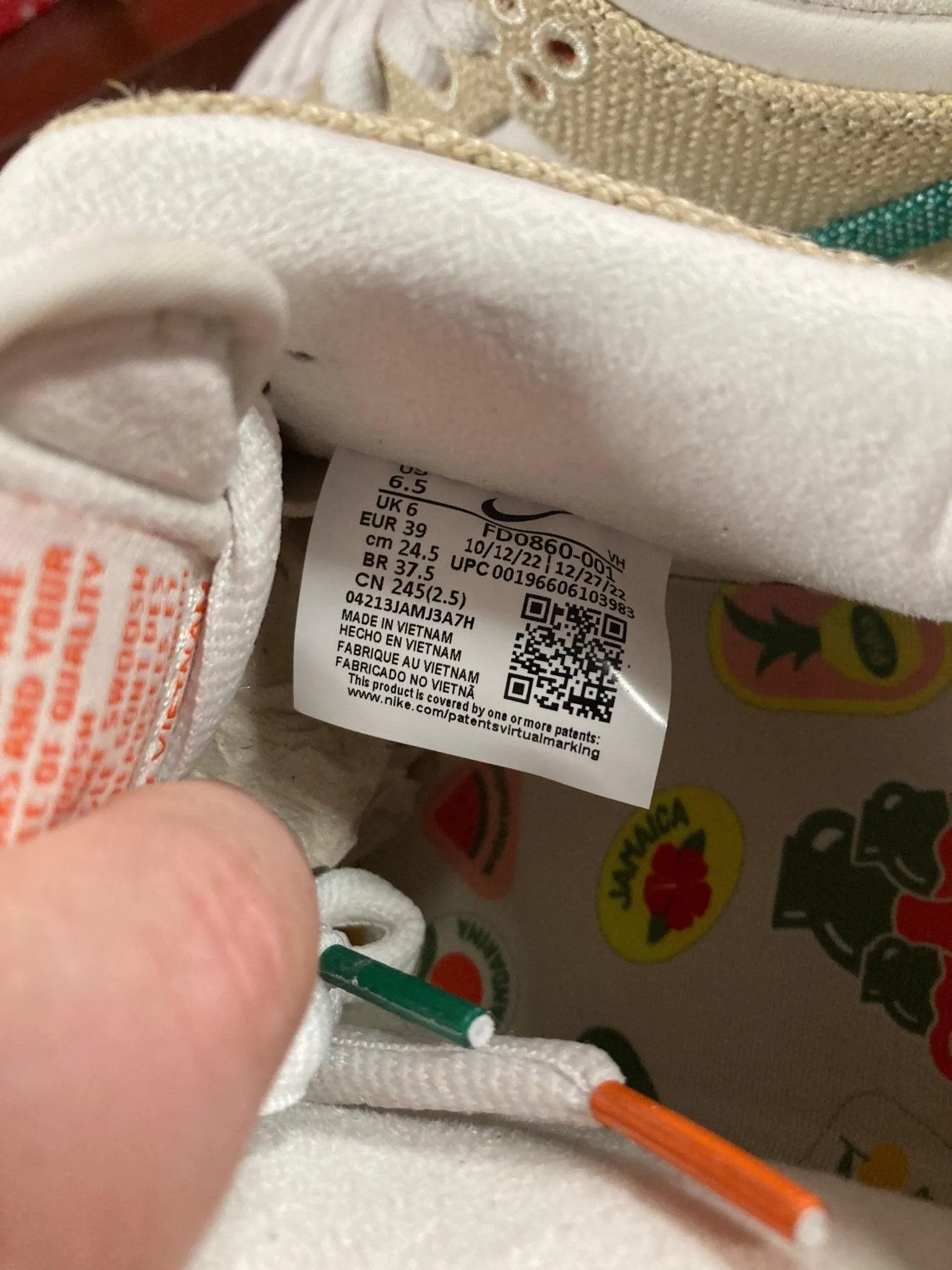 Nike SB Dunk Low Jarritos
